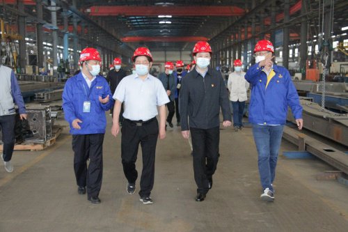 湖北省委巡视办副主任胡立强莅临乐竞网页版重工走访服务