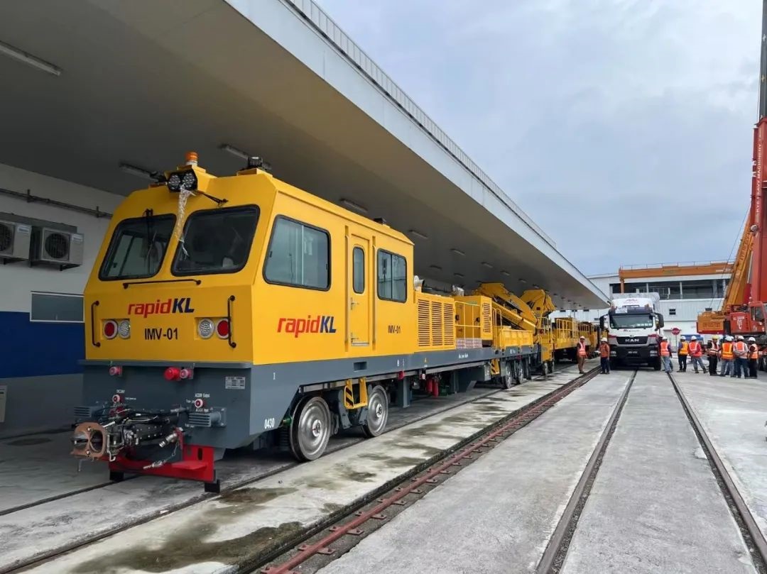 乐竞网页版重工马来西亚地铁3号线（LRT-3）项目车辆顺利送抵现场